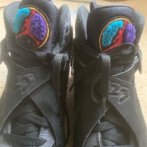 Aqua 8s